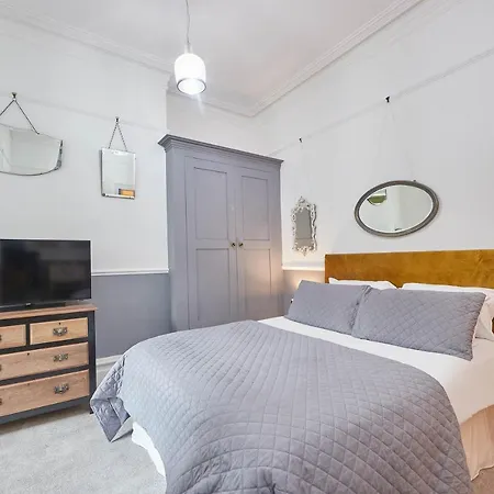 Host & - Windsor Nook Apartment Saltburn-by-the-Sea