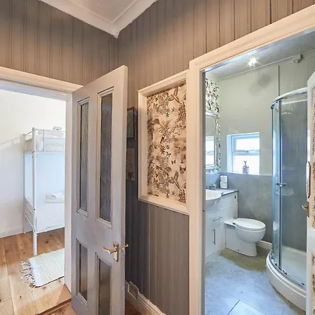 Apartment Host & - Windsor Nook *