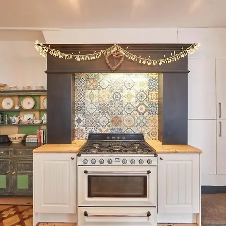 Apartment Host & - Windsor Nook